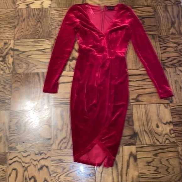 Dress NWOT M Rich Red/Burgundy Velvet Hot Miami Styles - Picture 9 of 14